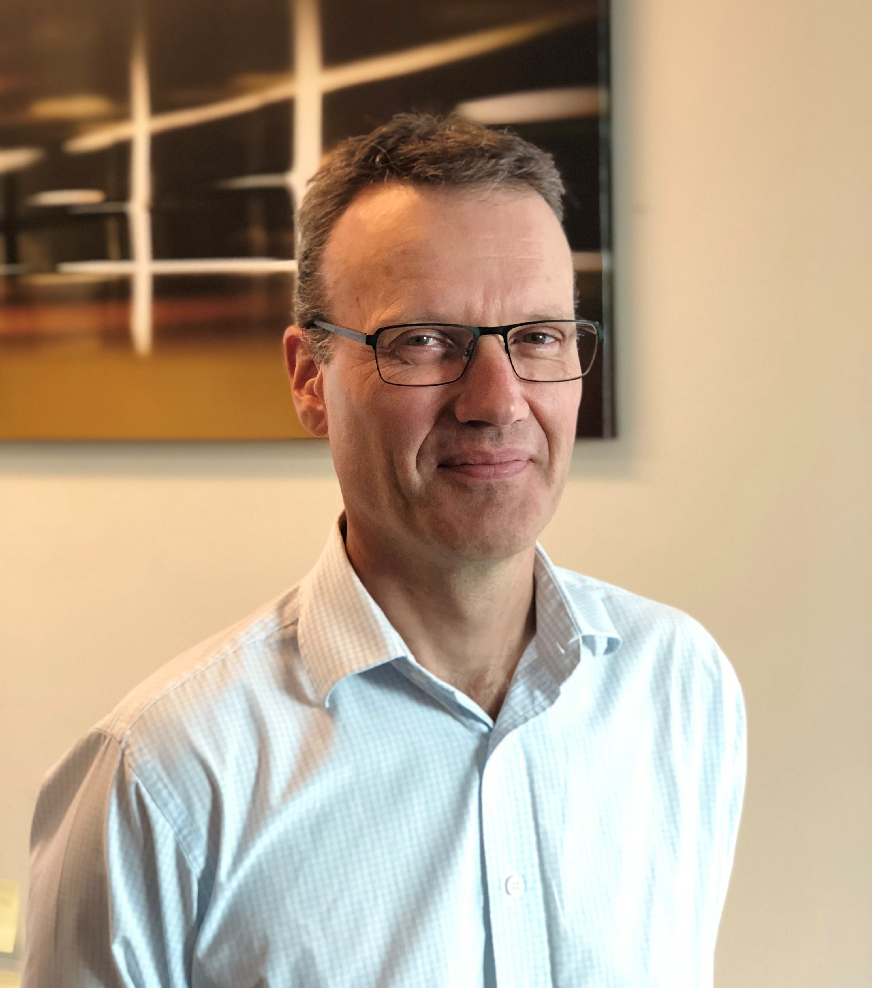 Dr Rodney Thomson has over 18 years research and development experience in the design and analysis of composite structures for aerospace, maritime, automotive and oil & gas applications.