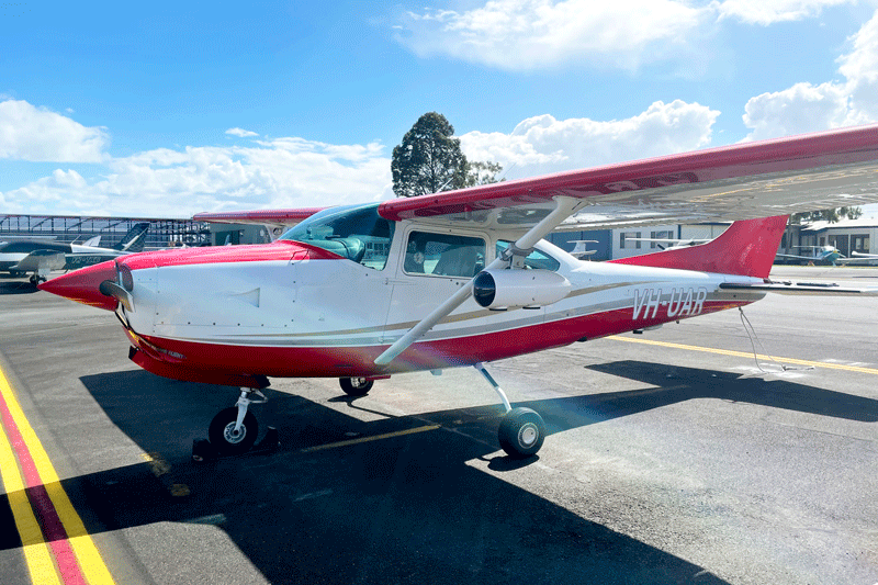 Carbon-Fibre-Camera-Pod-Housing-Aerial-Imagery-in-flight-on-wing-Cessna-182