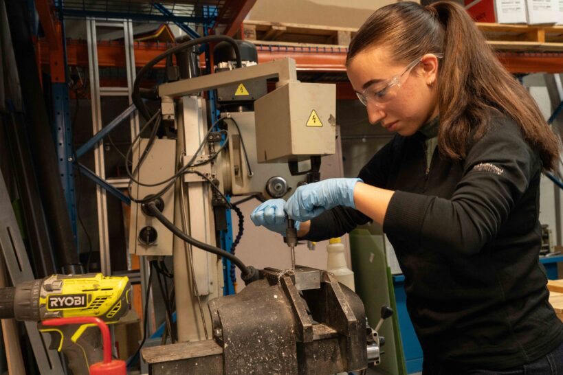 Alexandra Margiolis DIIP Intern in Workshop at ACS Australia